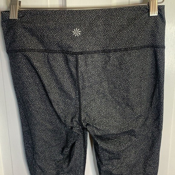 Athleta Gray Black Swirl Chaturanga Tights Leggings Pants W-451 Size Small - Picture 8 of 12